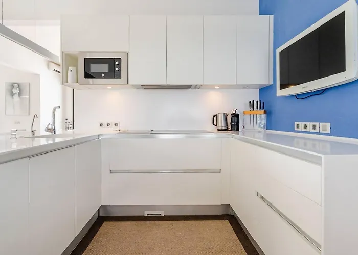 Itaca Vista Mar Y Piscina Climatizada Villa