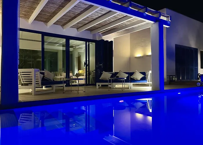 Itaca Vista Mar Y Piscina Climatizada Βίλα