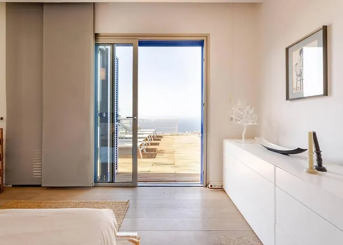 Itaca Vista Mar Y Piscina Climatizada