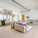 Itaca Vista Mar Y Piscina Climatizada Villa *